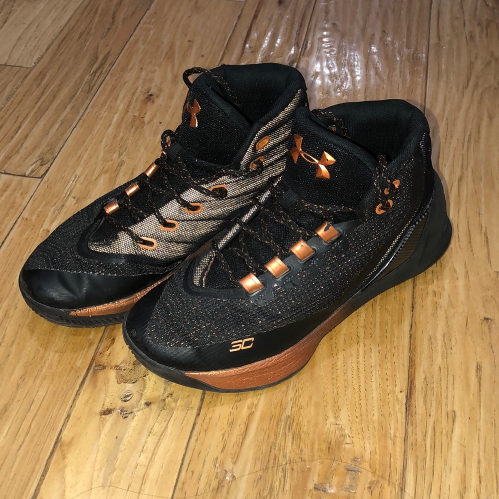 Boys Under Armour basketball shoes